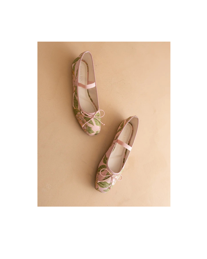 The London Flat - Rose Garden