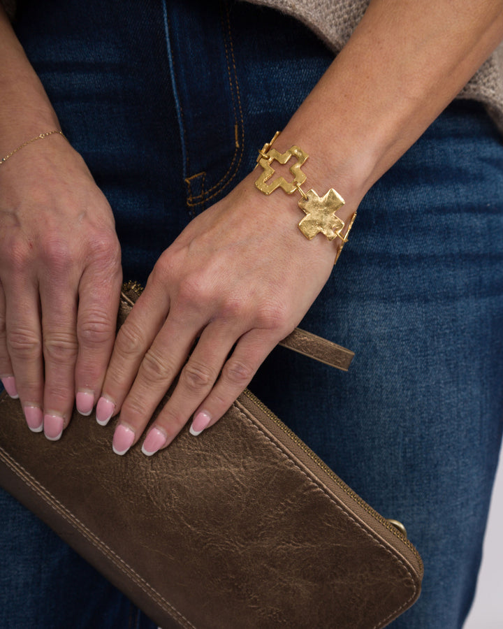 Susan Shaw Linked Cross Toggle Bracelet