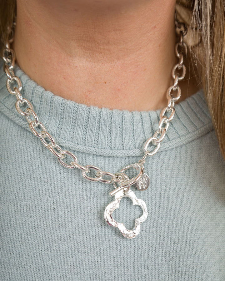 Susan Shaw Open Clover Toggle Necklace - Silver