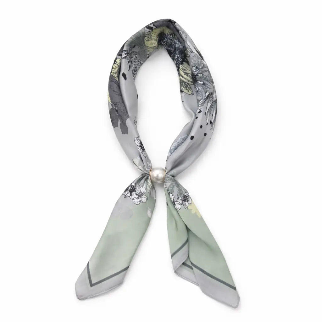 Magnetic Pearl Scarf - Silver