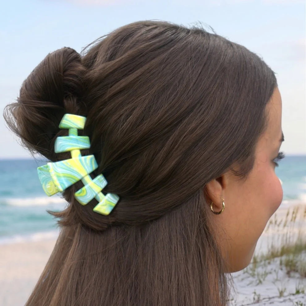 TELETIES Classic By the Sea Shore Medium Claw Clip