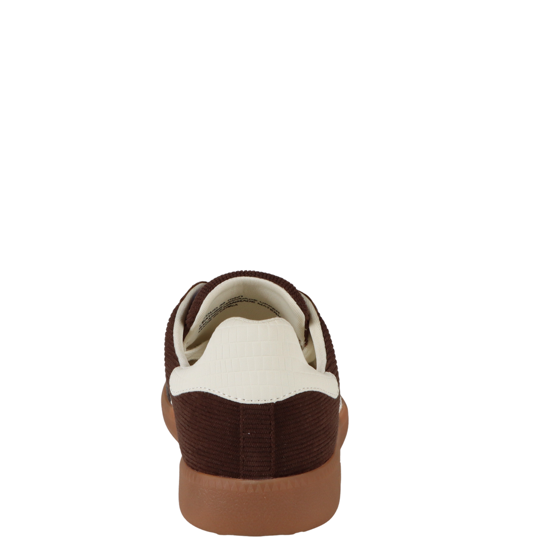 BACK 70 - CLOUD C in COFFEE MILK Sneakers