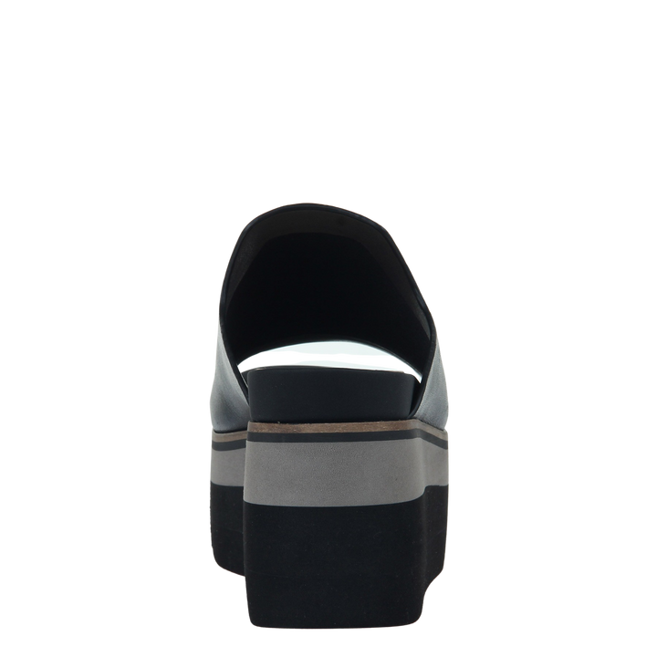 FLOW in BLACK, back view