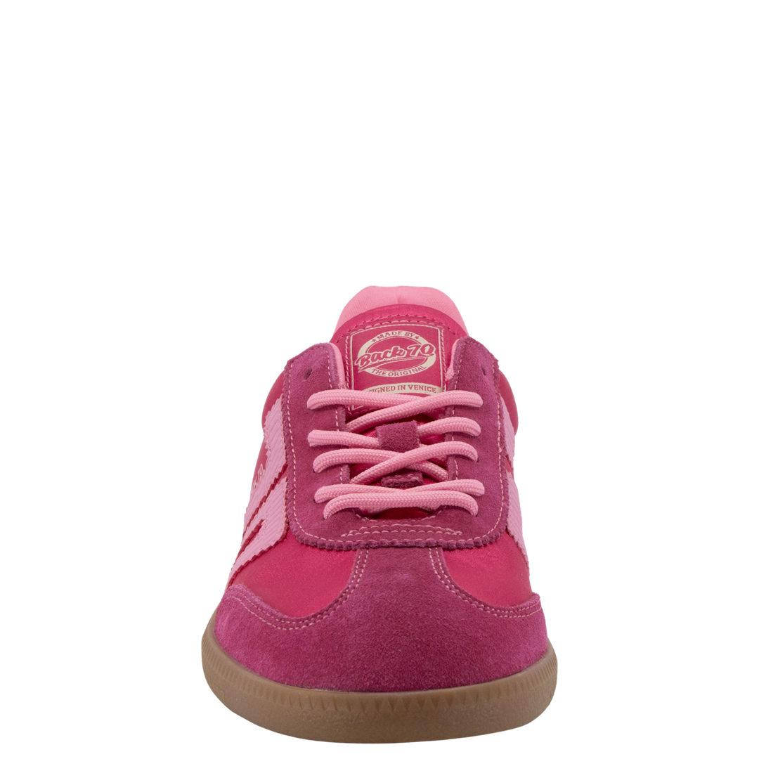 GHOST C26 in FUXIA, front view