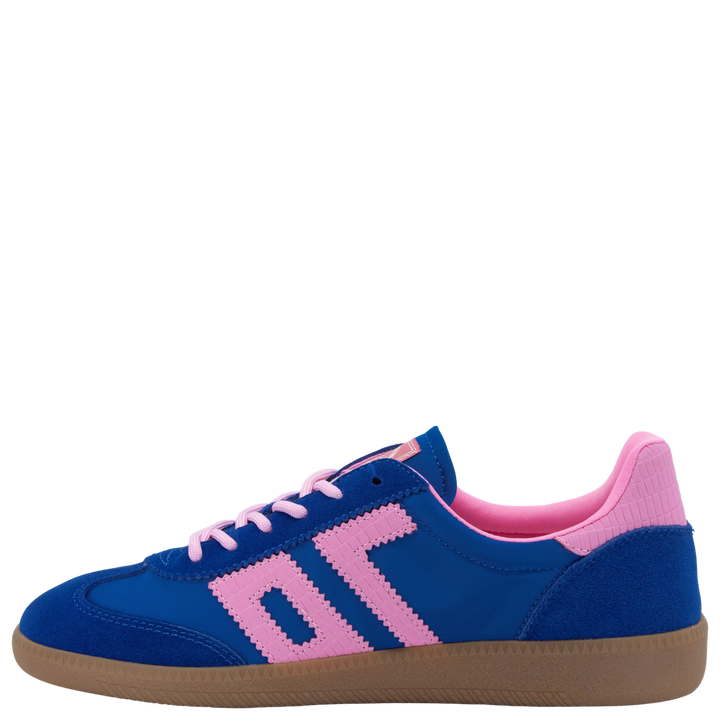 GHOST C26 in SAPPHIRE, left view