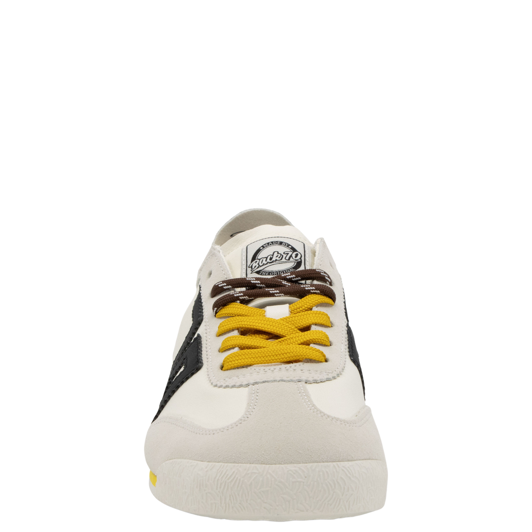 LEON in WHITE BLACK, front view