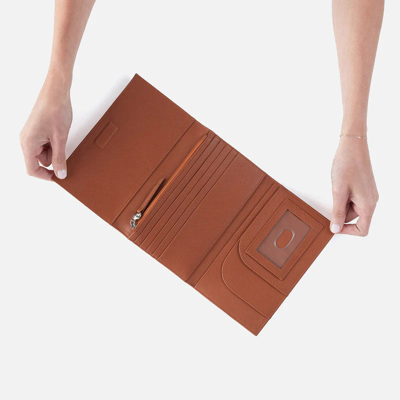 Hobo Essential Wallet Crossbody