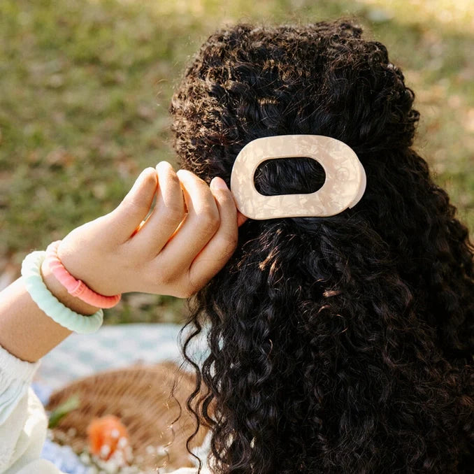 TELETIES Small Flat Round Hair Clip - Soft Surf
