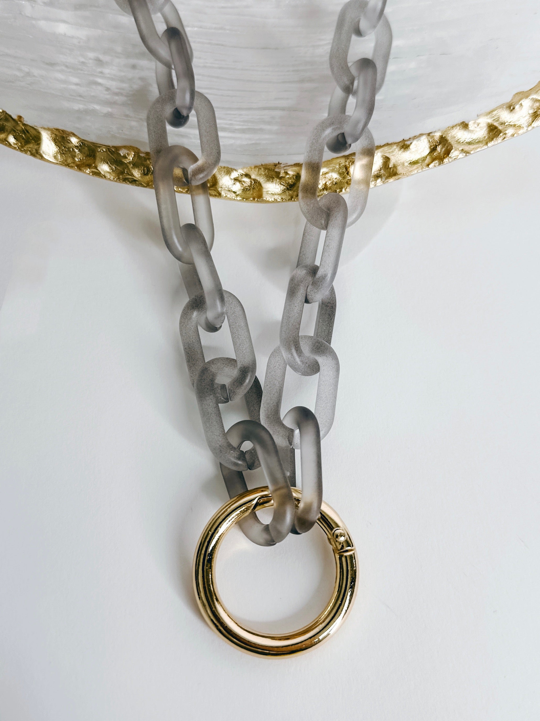 Acrylic Chain Link Necklace - Gray